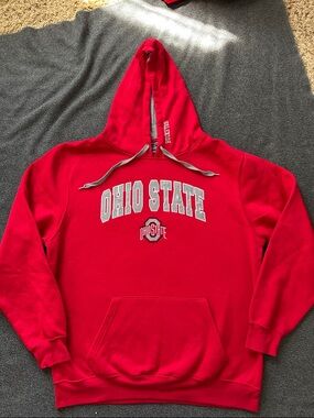 Stadium Athletics Red Pullover Hoodie with Gray Lining